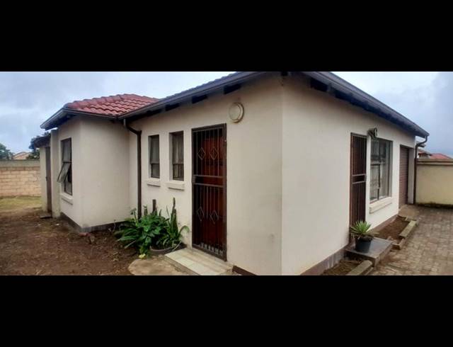 3 BEDROOM HOUSE FOR SALE IN GOUDRAND